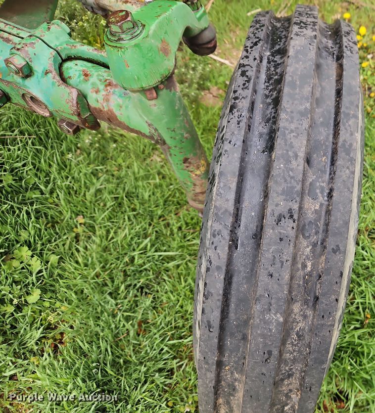 image for item DT7724 1966 John Deere 4020 tractor