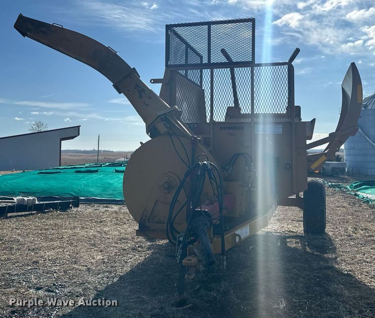 image for item DV0730 Haybuster 2564 bale processor