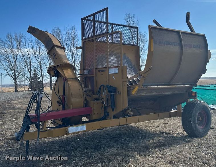 image for item DV0730 Haybuster 2564 bale processor