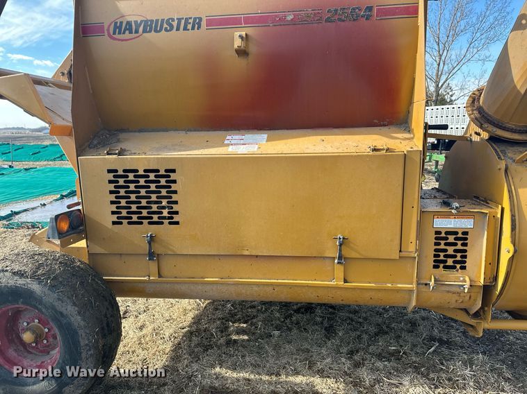 image for item DV0730 Haybuster 2564 bale processor