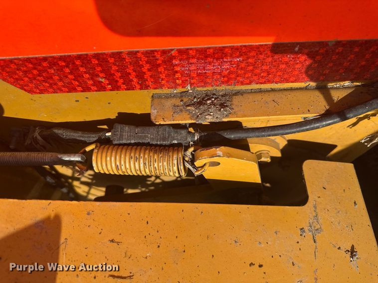 image for item DV0730 Haybuster 2564 bale processor