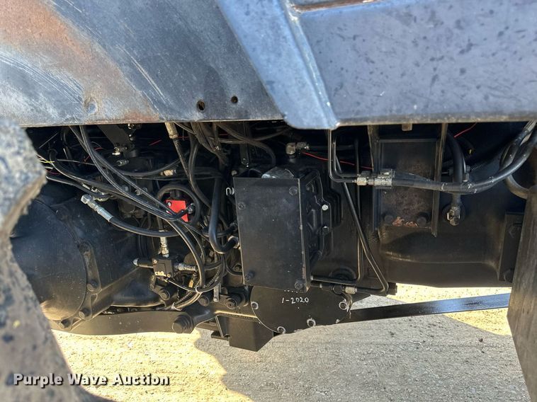 image for item DV0731 1987 Case IH 2294 tractor