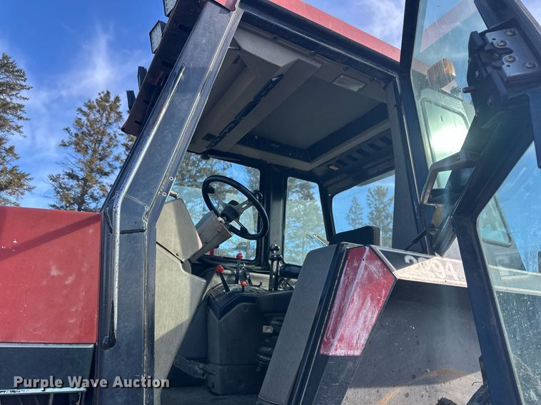 image for item DV0731 1987 Case IH 2294 tractor