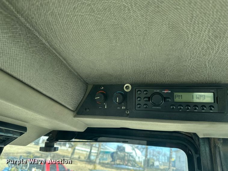 image for item DV0731 1987 Case IH 2294 tractor