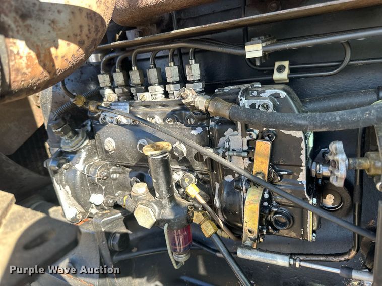 image for item DV0731 1987 Case IH 2294 tractor