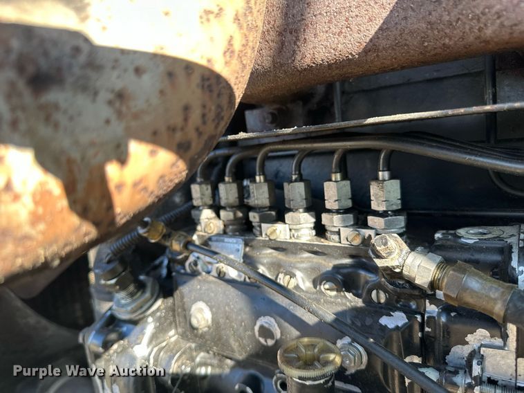 image for item DV0731 1987 Case IH 2294 tractor