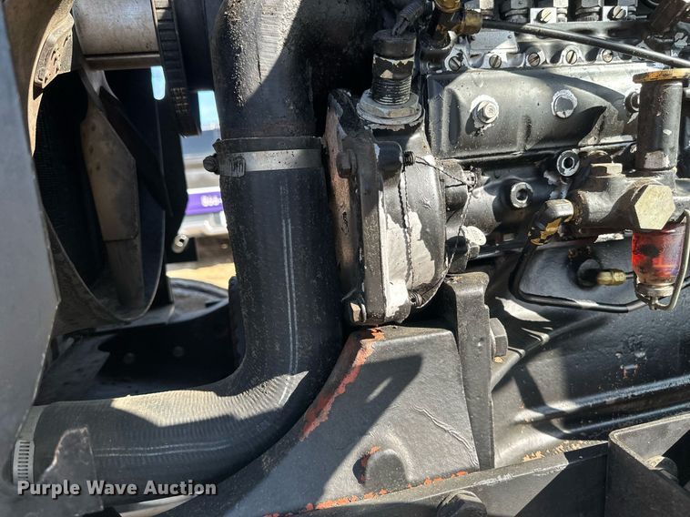 image for item DV0731 1987 Case IH 2294 tractor