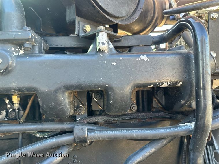 image for item DV0731 1987 Case IH 2294 tractor