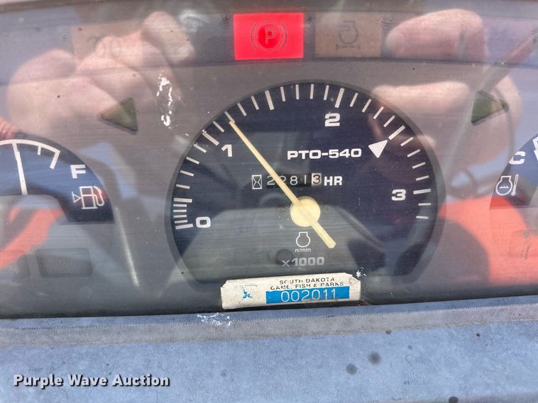 image for item DV0737 Kubota L4310E tractor