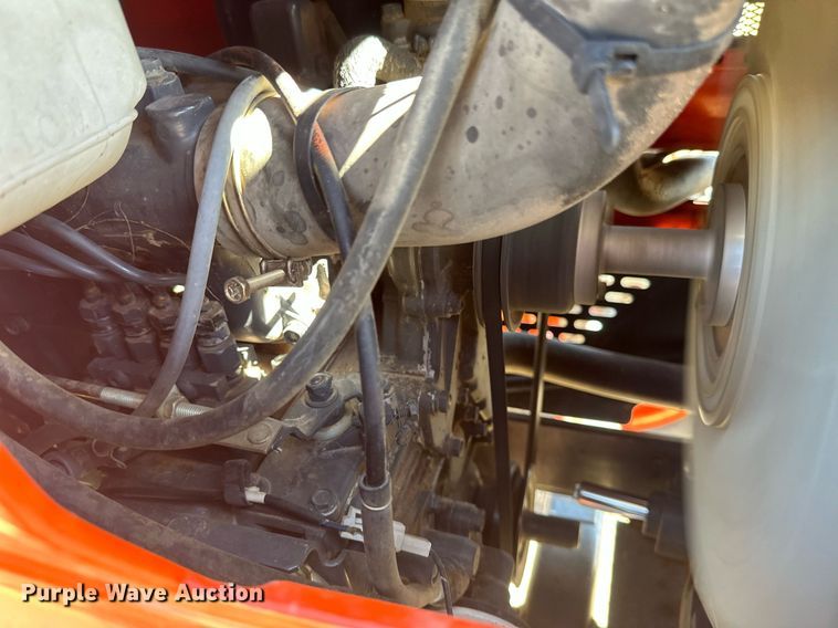 image for item DV0737 Kubota L4310E tractor