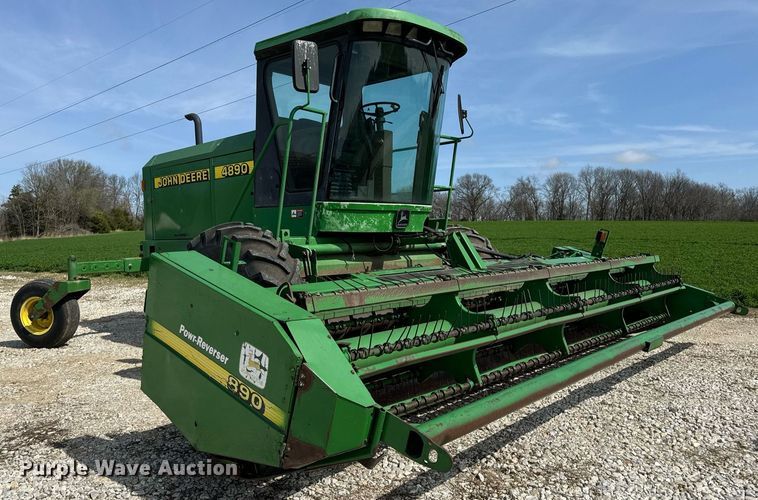 image for item DV1870 1998 John Deere 4890 swather / windrower