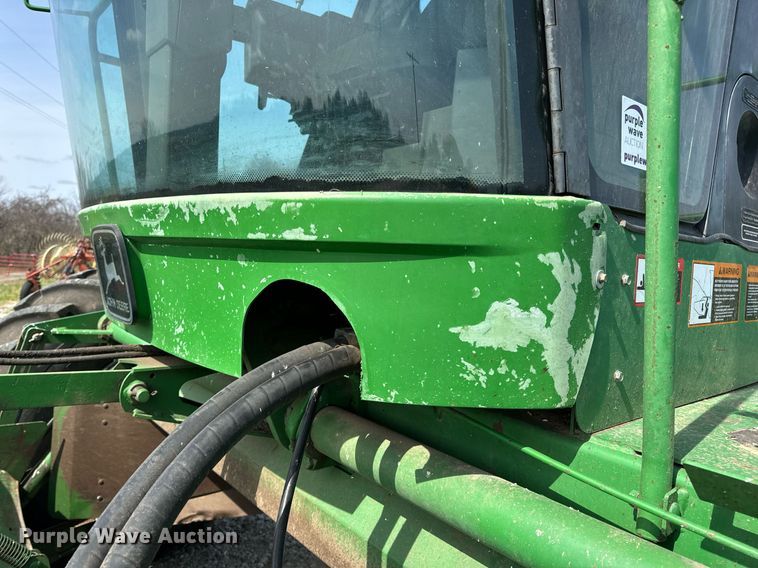 image for item DV1870 1998 John Deere 4890 swather / windrower