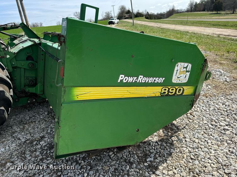 image for item DV1870 1998 John Deere 4890 swather / windrower