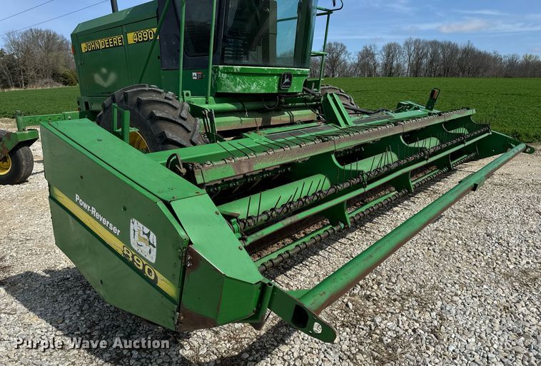 image for item DV1870 1998 John Deere 4890 swather / windrower