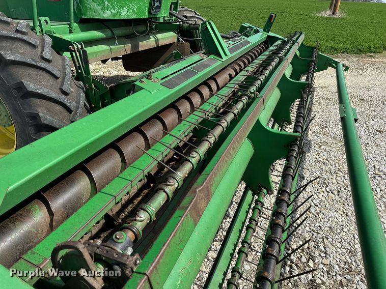 image for item DV1870 1998 John Deere 4890 swather / windrower