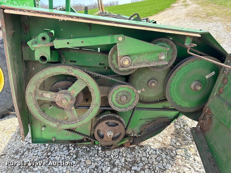 image for item DV1870 1998 John Deere 4890 swather / windrower