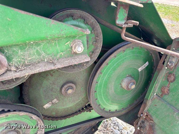 image for item DV1870 1998 John Deere 4890 swather / windrower