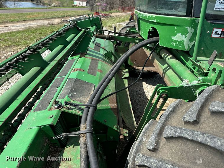 image for item DV1870 1998 John Deere 4890 swather / windrower