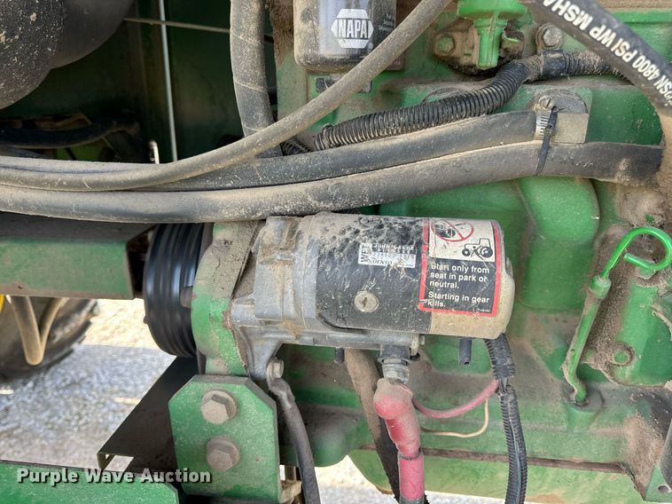 image for item DV1870 1998 John Deere 4890 swather / windrower