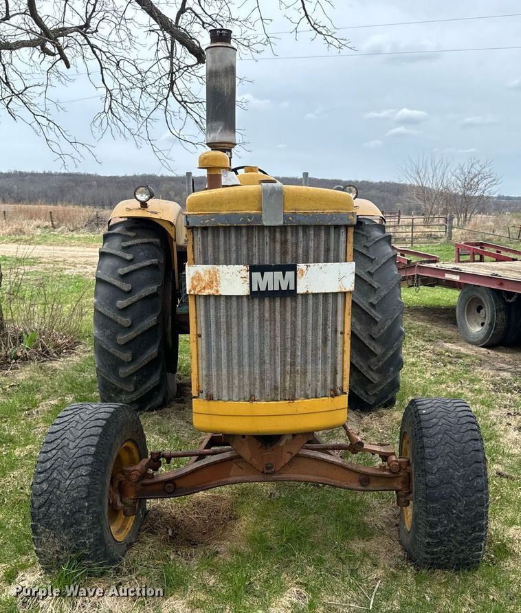 image for item DV1875 Minneapolis-Moline G705 tractor