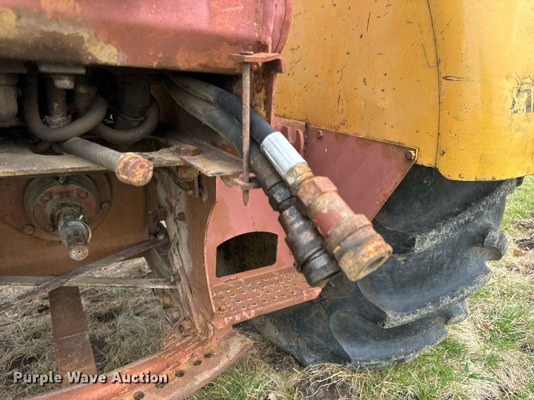 image for item DV1875 Minneapolis-Moline G705 tractor