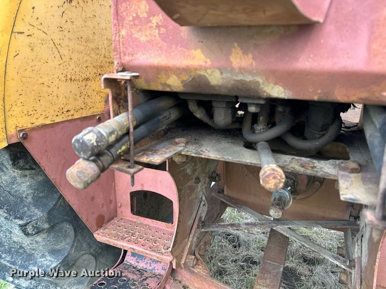 image for item DV1875 Minneapolis-Moline G705 tractor