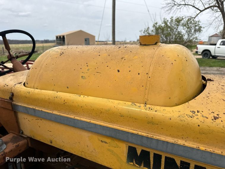 image for item DV1875 Minneapolis-Moline G705 tractor