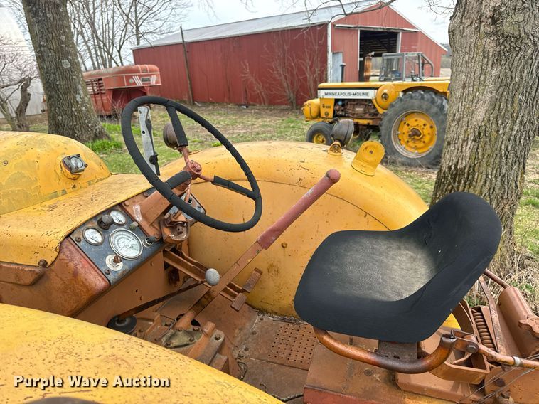 image for item DV1875 Minneapolis-Moline G705 tractor