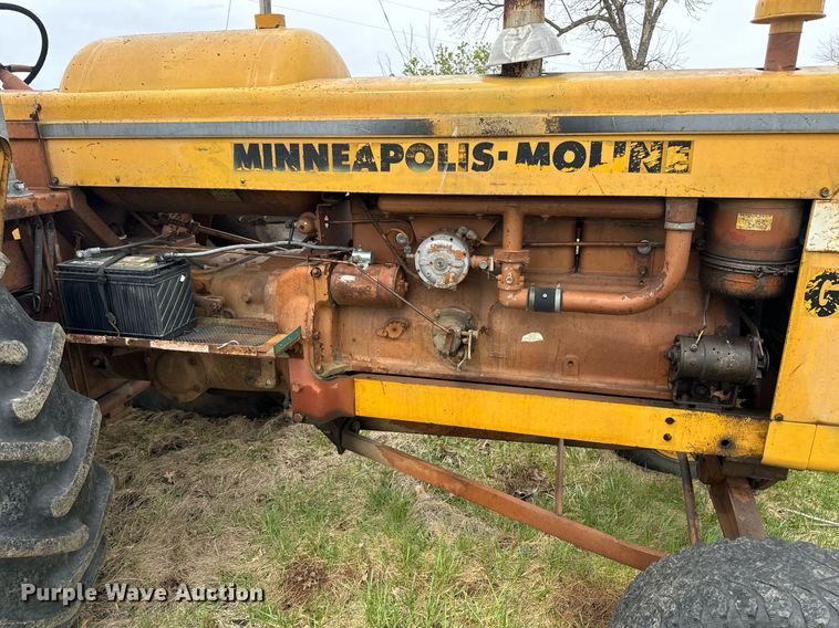 image for item DV1875 Minneapolis-Moline G705 tractor