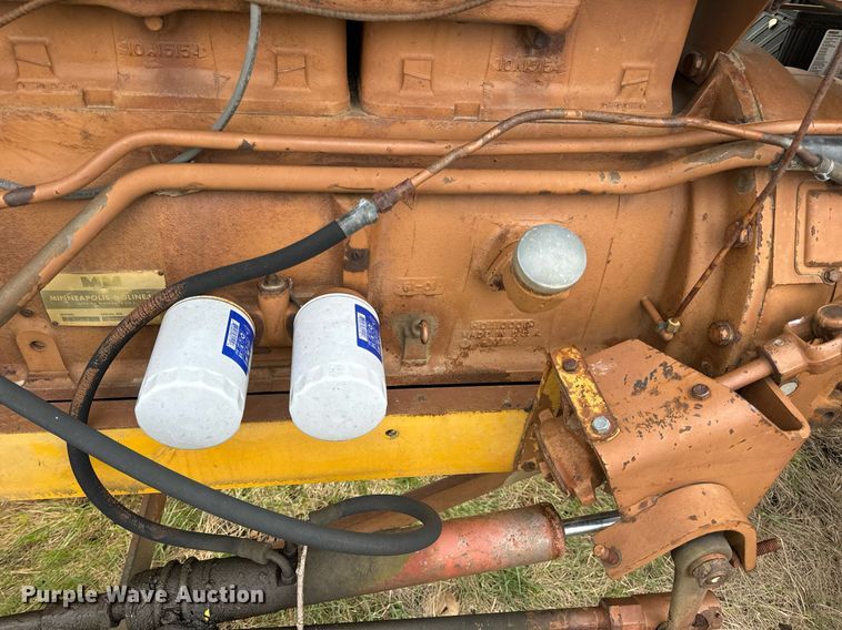 image for item DV1875 Minneapolis-Moline G705 tractor