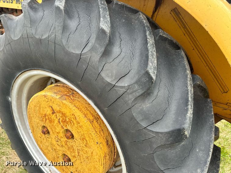 image for item DV1875 Minneapolis-Moline G705 tractor