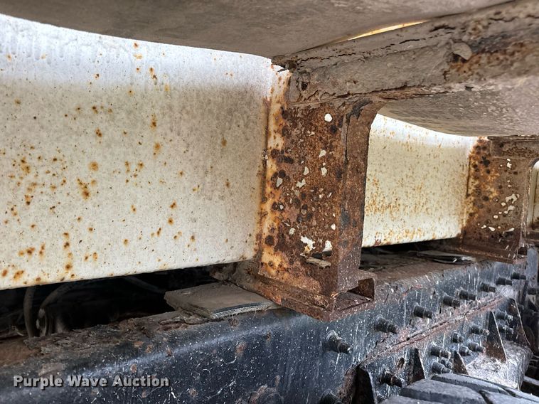 image for item DV1896 1999 Freightliner FL80 applicator truck