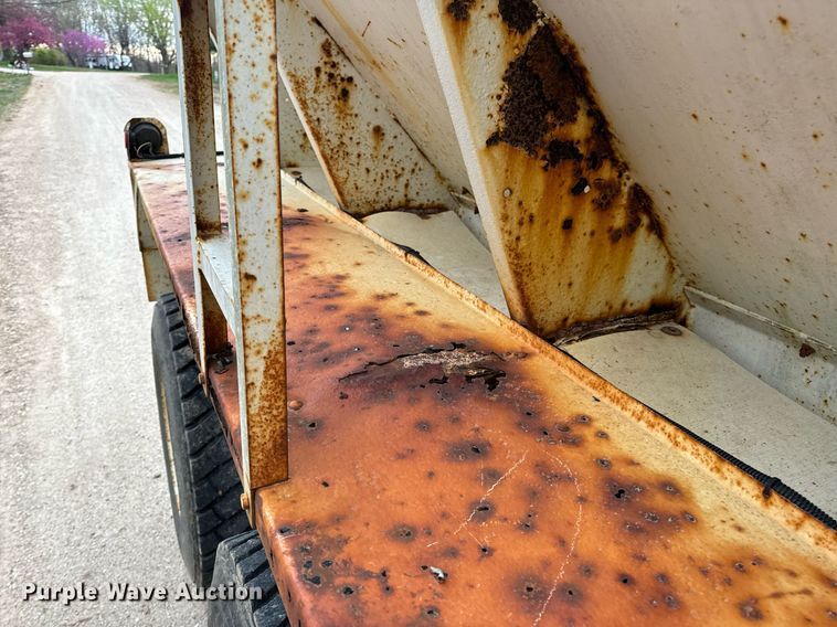 image for item DV1896 1999 Freightliner FL80 applicator truck