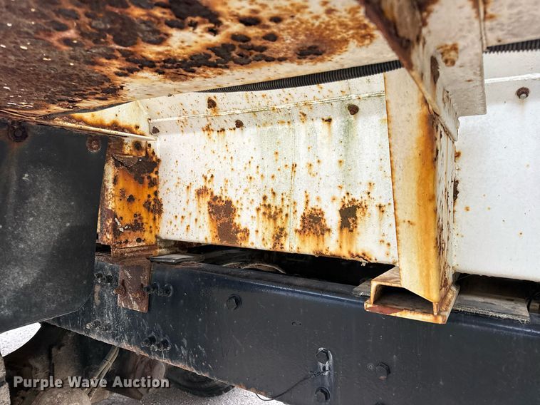 image for item DV1896 1999 Freightliner FL80 applicator truck