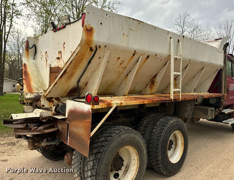 image for item DV1896 1999 Freightliner FL80 applicator truck