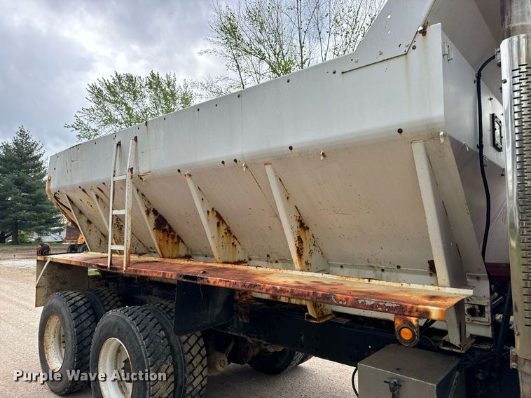 image for item DV1896 1999 Freightliner FL80 applicator truck