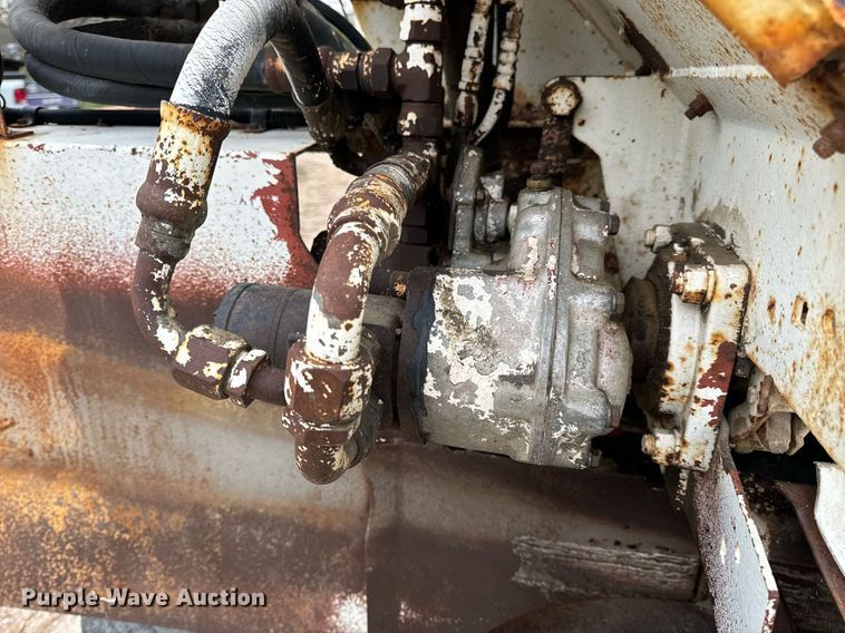 image for item DV1896 1999 Freightliner FL80 applicator truck