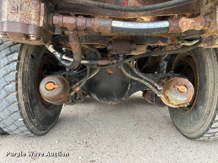 image for item DV1896 1999 Freightliner FL80 applicator truck