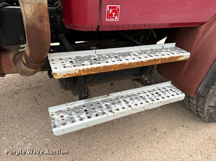 image for item DV1896 1999 Freightliner FL80 applicator truck