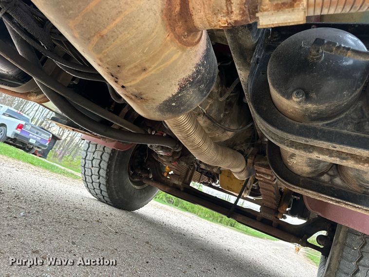 image for item DV1896 1999 Freightliner FL80 applicator truck