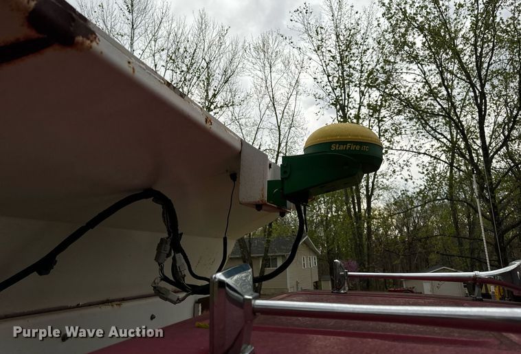 image for item DV1896 1999 Freightliner FL80 applicator truck