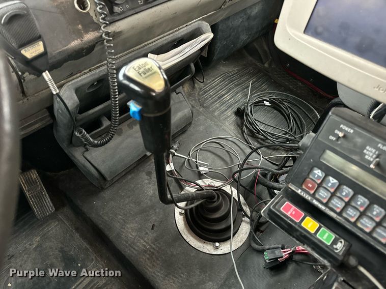 image for item DV1896 1999 Freightliner FL80 applicator truck