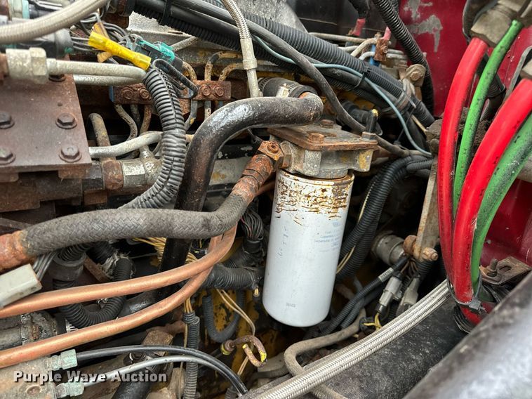 image for item DV1896 1999 Freightliner FL80 applicator truck