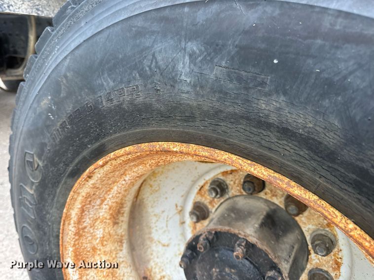 image for item DV1896 1999 Freightliner FL80 applicator truck