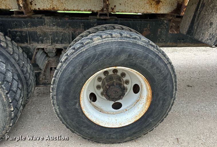 image for item DV1896 1999 Freightliner FL80 applicator truck