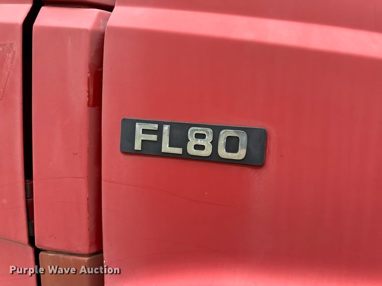 image for item DV1896 1999 Freightliner FL80 applicator truck