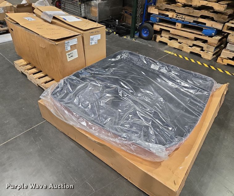 image for item DW8536 Kubota tractor parts