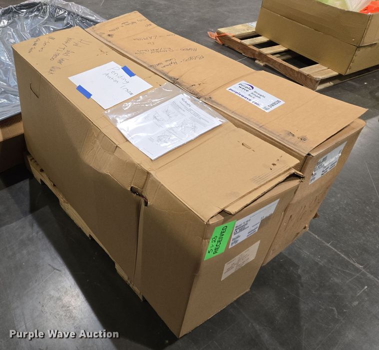 image for item DW8536 Kubota tractor parts