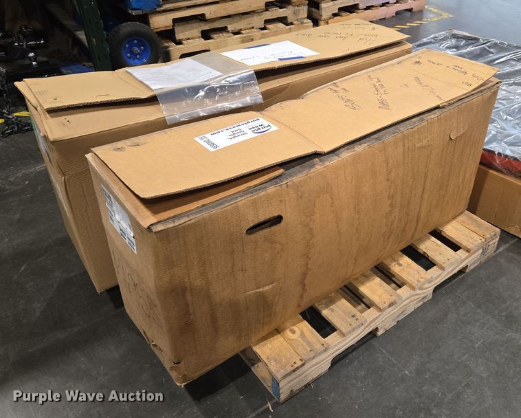 image for item DW8536 Kubota tractor parts