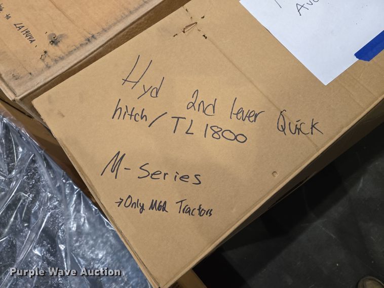 image for item DW8536 Kubota tractor parts